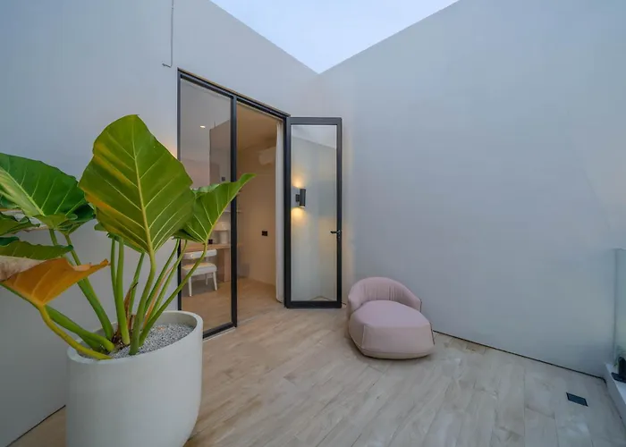 Kiyomi - Brand-new 2br Designer Umalas