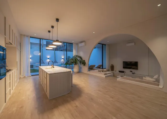 Villa Kiyomi - Brand-new 2br Designer Umalas *