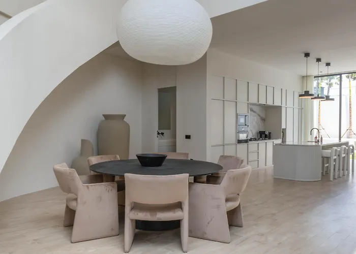 Kiyomi - Brand-new 2br Designer Umalas Villa Kerobokan