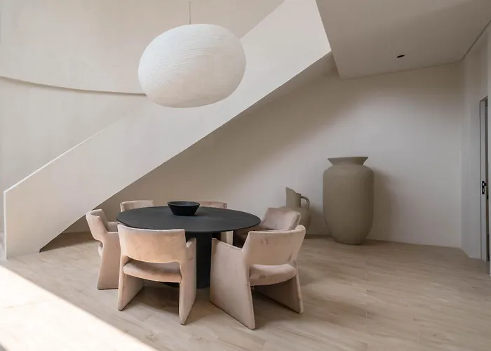 Kiyomi - Brand-new 2br Designer Umalas Villa *