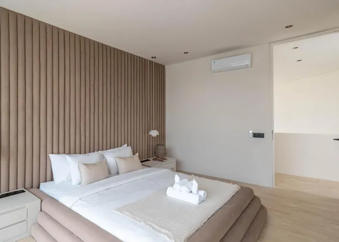 Kiyomi - Brand-new 2br Designer Umalas Villa